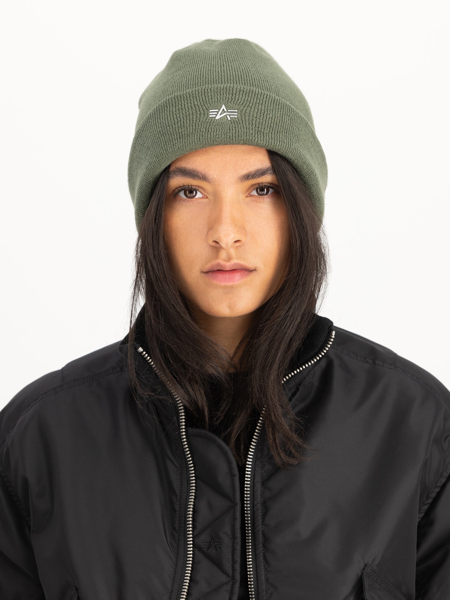 Czapka zimowa Metal Logo Beanie Alpha Industries 258904