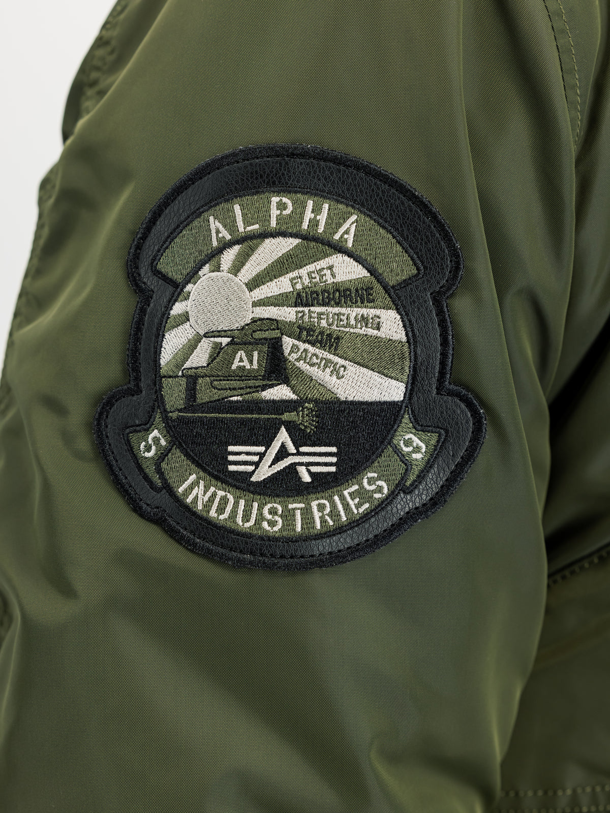 Kurtka Alpha Industries EngineBomber Jacket 103101 - OD M DO 5XL