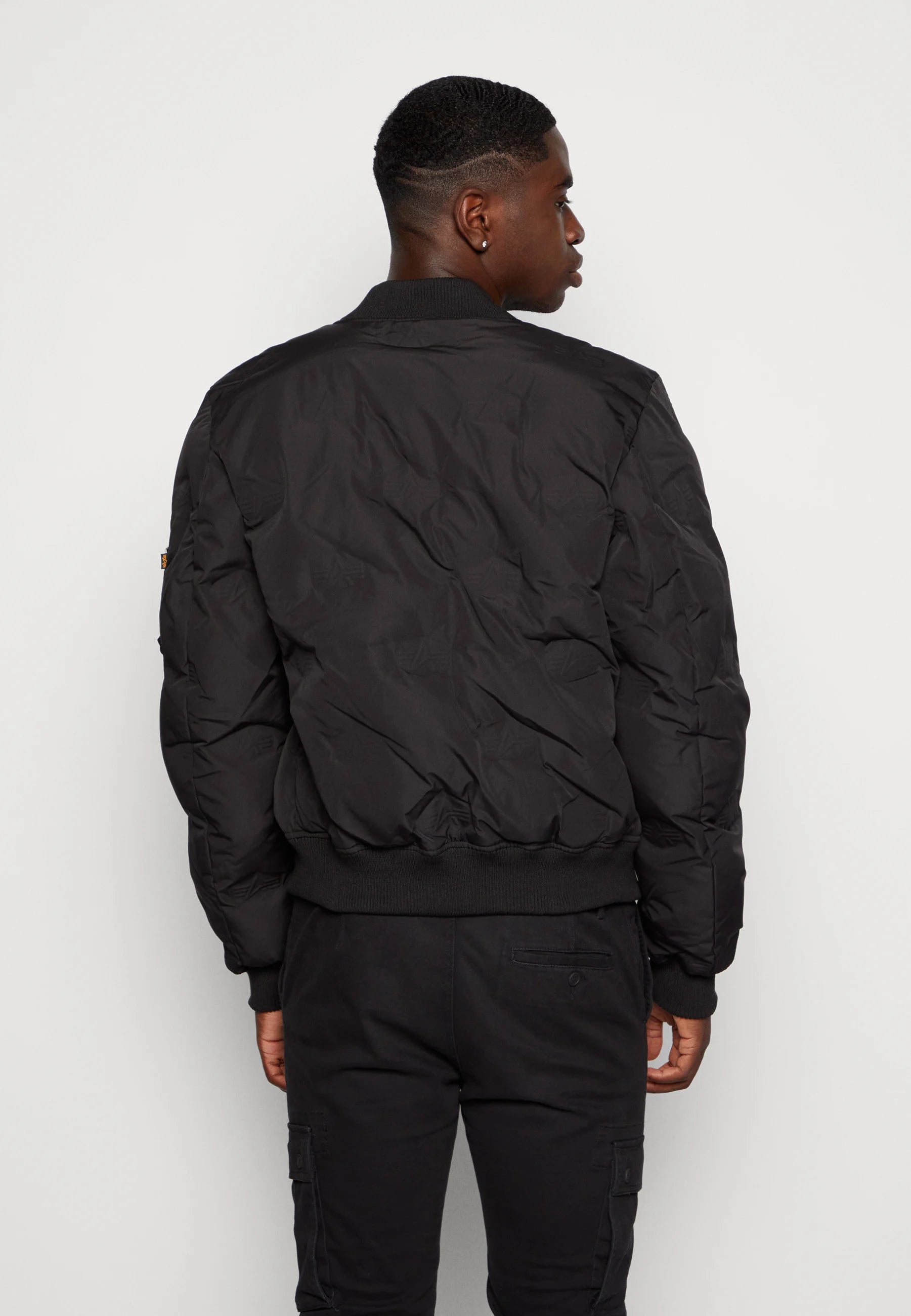Kurtka puffer MA-1 z haftowanym logo Alpha Industries L/XL 108106