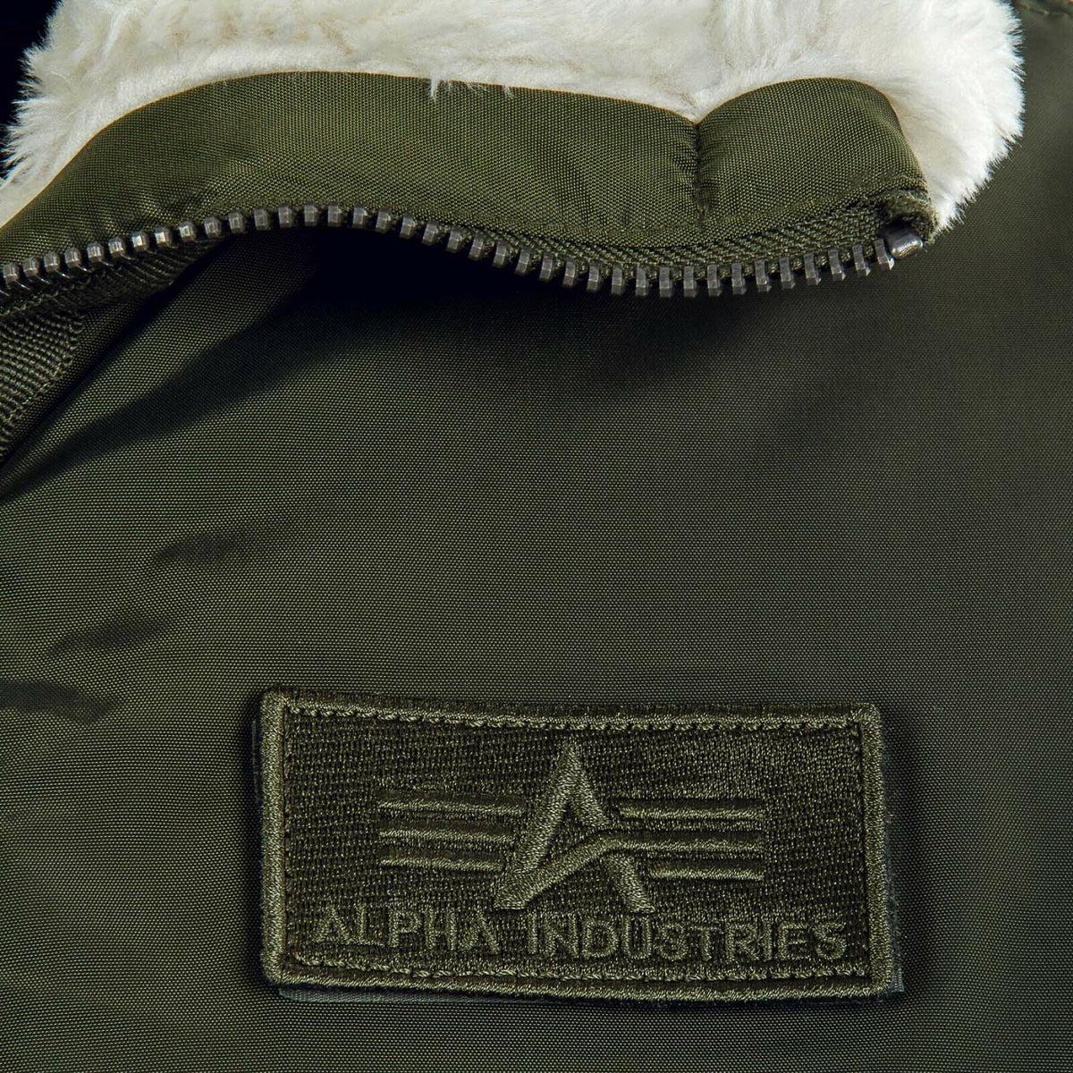B15-3 TT Kurtka Alpha Industries198122