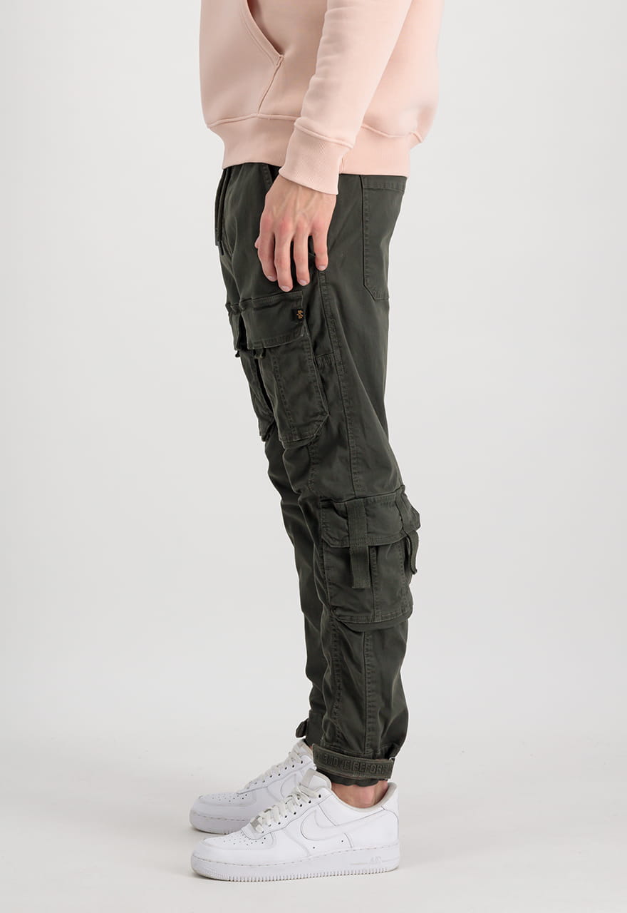 Spodnie bojówki Alpha Industries Sergeant Jogger 106202