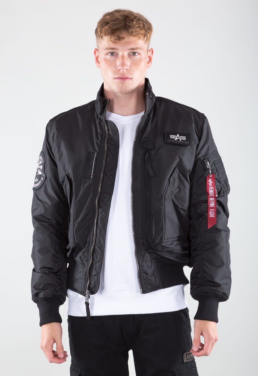Engine - Koniec produkcji modelu Bomber Jacket 103101