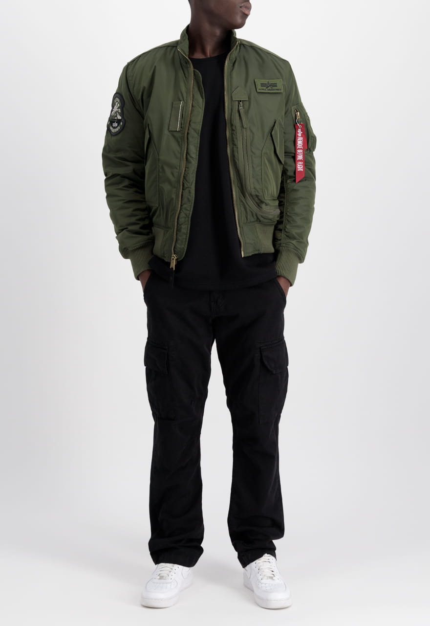 Engine - Koniec produkcji modelu Bomber Jacket 103101