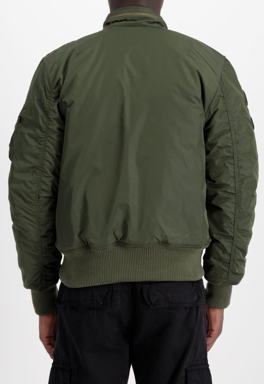 Engine - Koniec produkcji modelu Bomber Jacket 103101