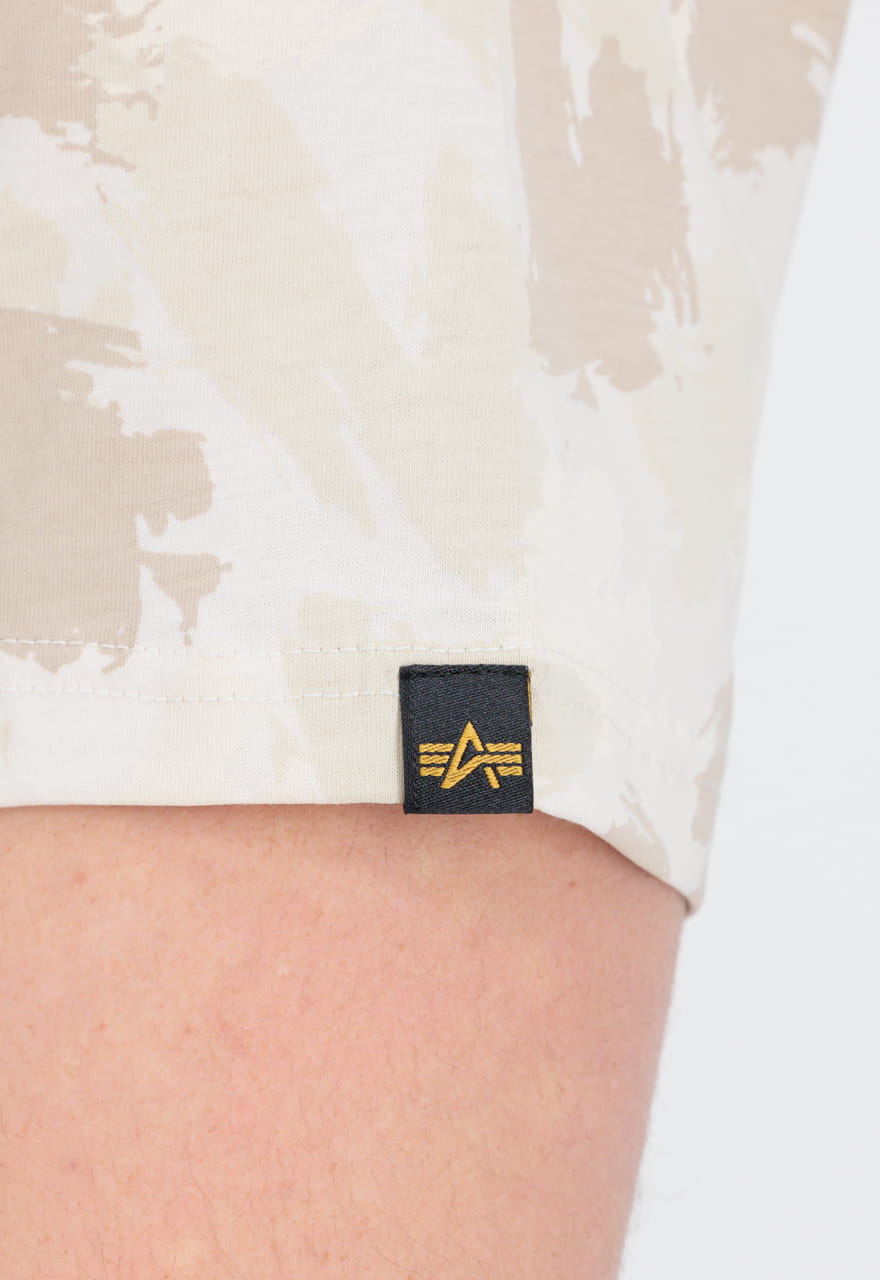 Basic T Small Logo Camo Alpha Industries 188505C