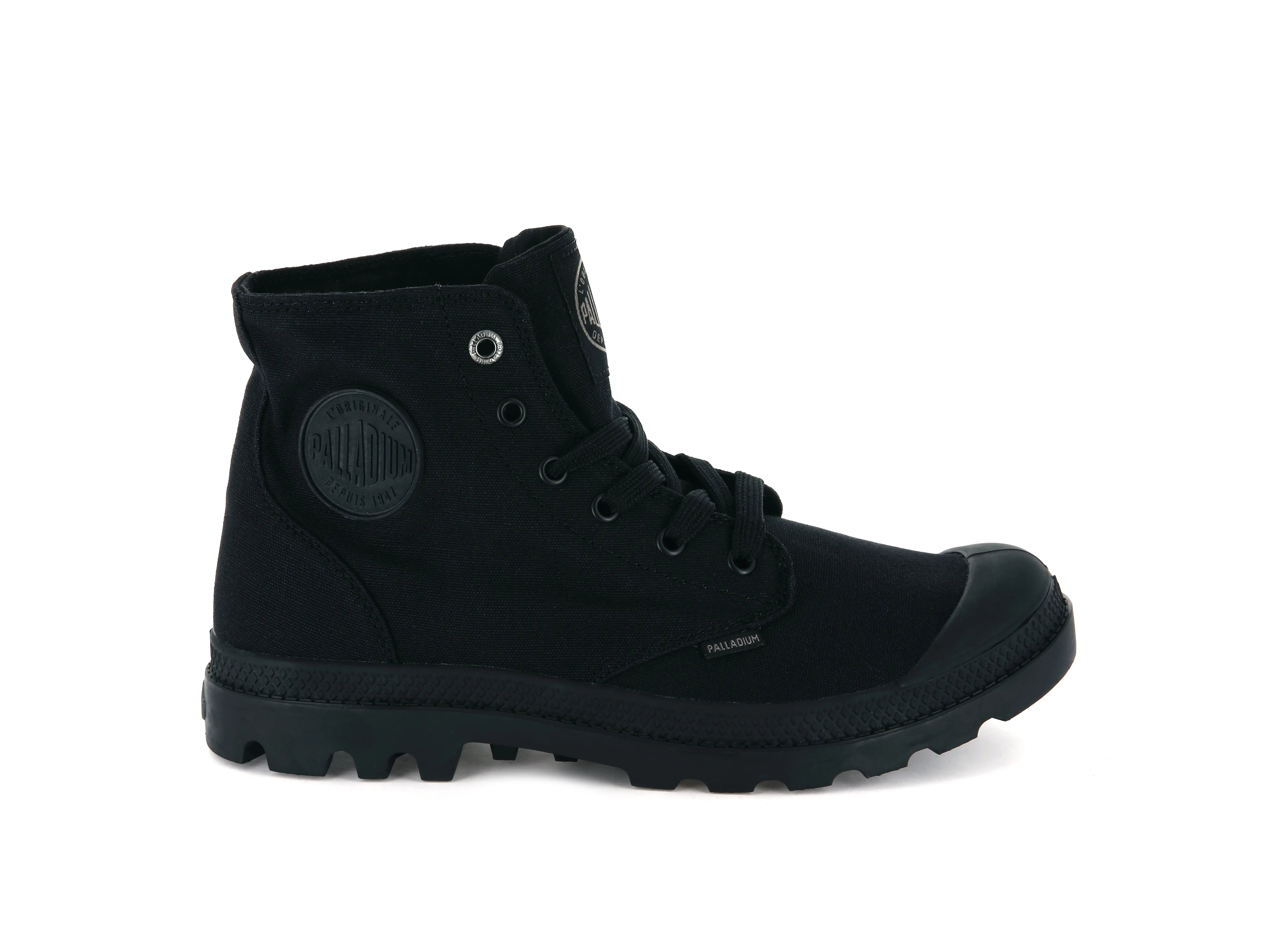 MONOCHROMATYCZNE CZARNE BUTY PALLADIUM